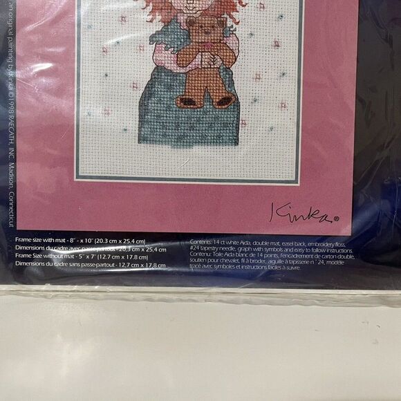 Vintage Designs for the Needle Kinka Bear Hugs Cross Stitch Kit 5559 NEW - Picture 5 of 6